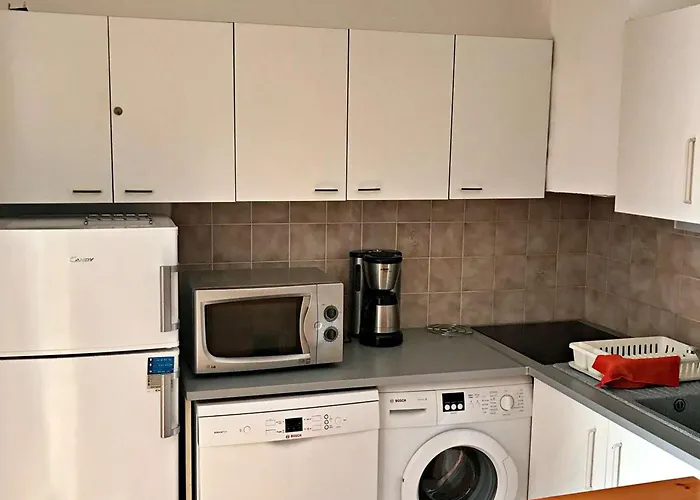 6 Pers Avec Piscine, Terrasse & Parking Prive - Confort Et Proche Commodites - Fr-1-387-135